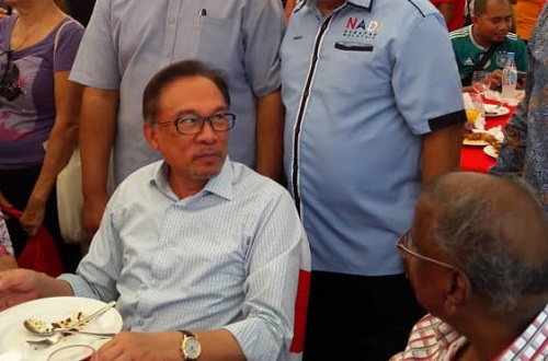 Lawatan ke Kelantan: Anwar larang sambut meriah
