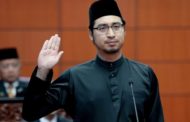 Ketua pemuda Bersatu tandus idea nak malukan Anwar?