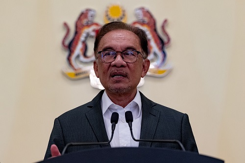 Jika menteri korup saya pecat - Anwar