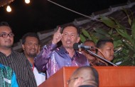 Polis Rempuh Ceramah Anwar, Buku Jingga Lawan Video Seks