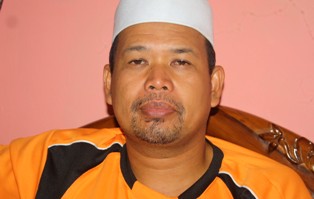 DPP Pusat pertahan Presiden PAS - Ustaz Azman Shapawi