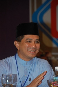 Tsunami 2012: PKR akan ganti Umno