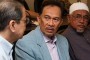 Krisis Selangor: Khalid MB tanpa parti?