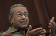 'Apandi ikut skrip Najib' - Tun Mahathir