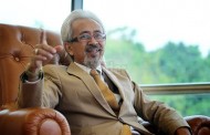 Raja Kamarul cabar Pas Terengganu bentang prestasi YB