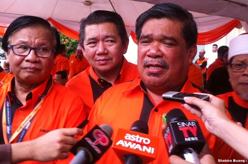 'Tingkatkan kerja keras untuk lahir anak sulung di Sarawak' - Mat Sabu