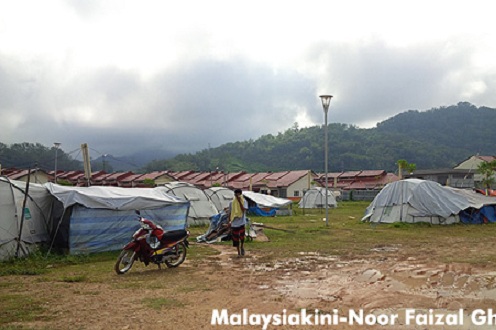 Lebih setahun, mangsa banjir Kelantan dakwa diperlakukan macam bola