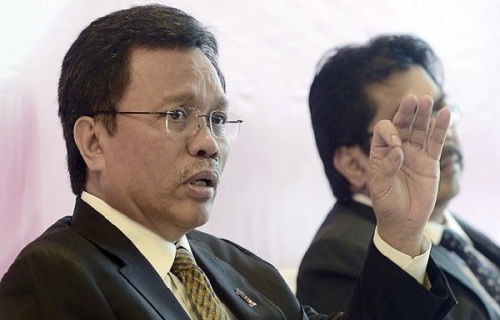 Shafie Apdal tegur pemimpin Umno burukkan parti baharu