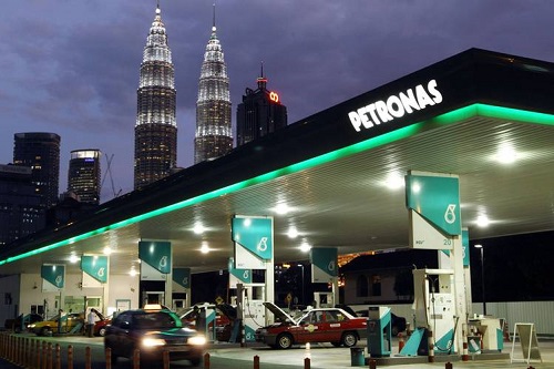 Keuntungan Petronas jatuh 85%, Malaysia hadapi krisis ekonomi?