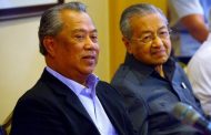 Jika Najib berani, ayuh debat dengan Tun Mahathir - Muhyiddin