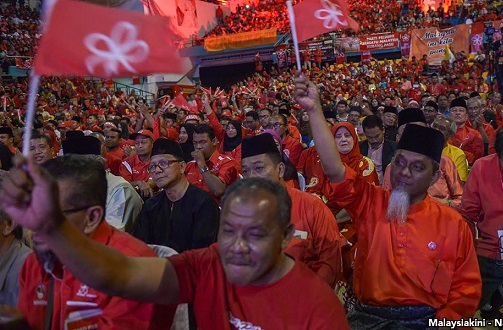 Sambutan 'hero' buat Tun Mahathir di Pulau Pinang