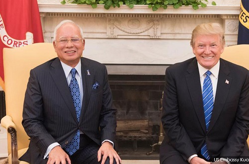 Kempen PRU Najib tiru sahabatnya Trump?