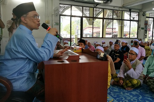 Jangan ikut cara Adun Umno boikot angkat sumpah MB Perlis