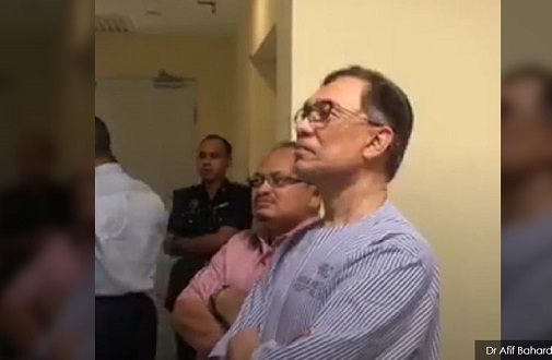 Selepas pembebasan: Jawatan setimpal untuk Anwar