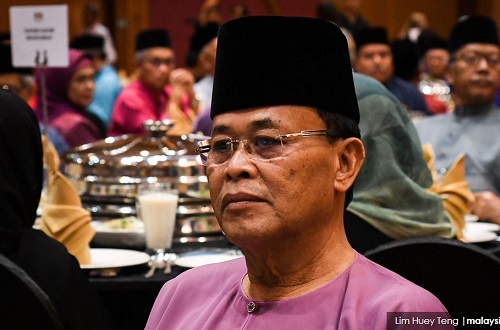 Johor nafi kejam, Ketua Kampung boleh mohon semula jawatan