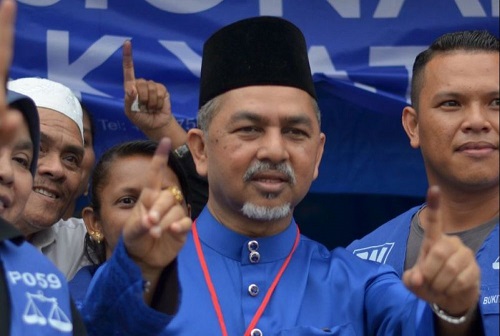 Seorang lagi MP Umno keluar parti