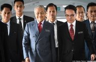 Tun Mahathir tegas penggantinya Anwar Ibrahim