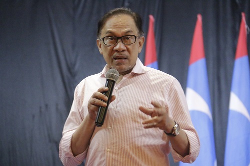 'Yang terbaik idealisme perjuangan dan prinsip, bukan cai' - Anwar