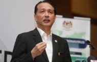 Cina GPS hentam Noor Hisham, MP Melayu kecut?